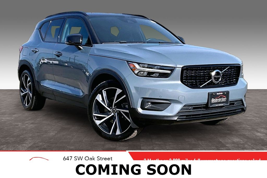 2020 Volvo XC40 T5 R-Design AWD