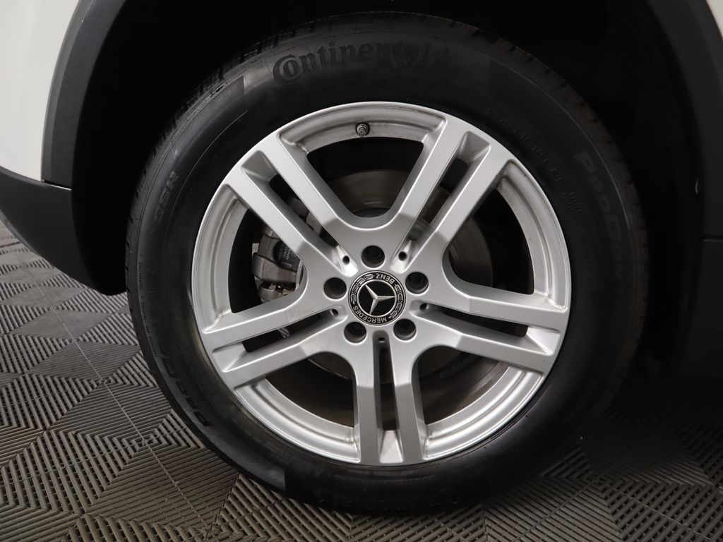 Thumbnail: 2022 Mercedes-Benz GLA - 32