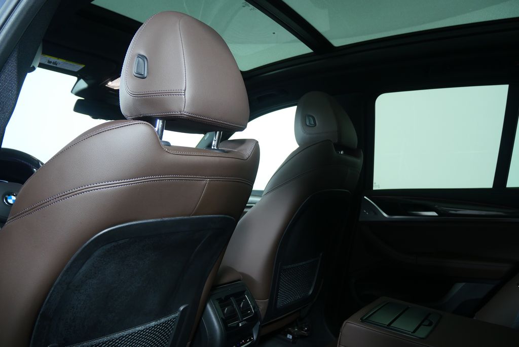 Thumbnail: 2022 BMW X3 - 15