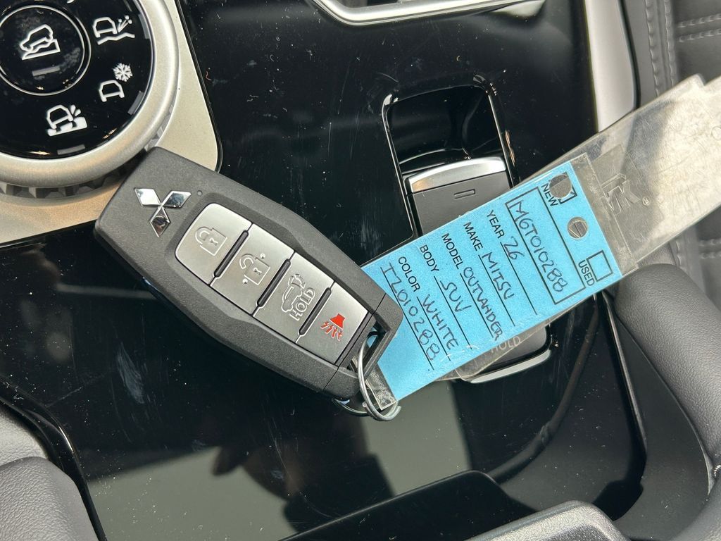 New 2026 White / Black Mitsubishi Trail Edition image 50