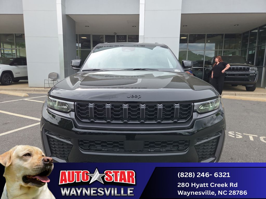 new 2026 Jeep Grand Cherokee car, priced at $44,949