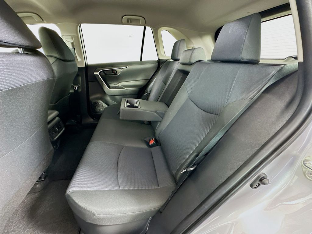 Thumbnail: 2025 Toyota RAV4 - 23