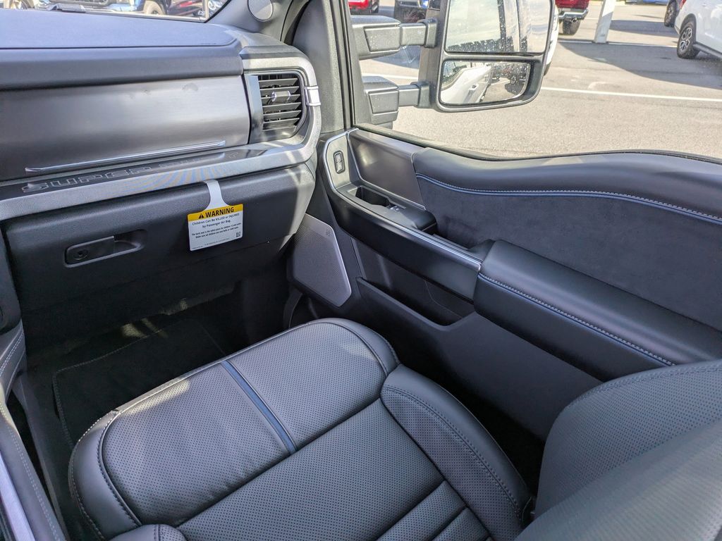 2026 Ford F-250 Super Duty Platinum