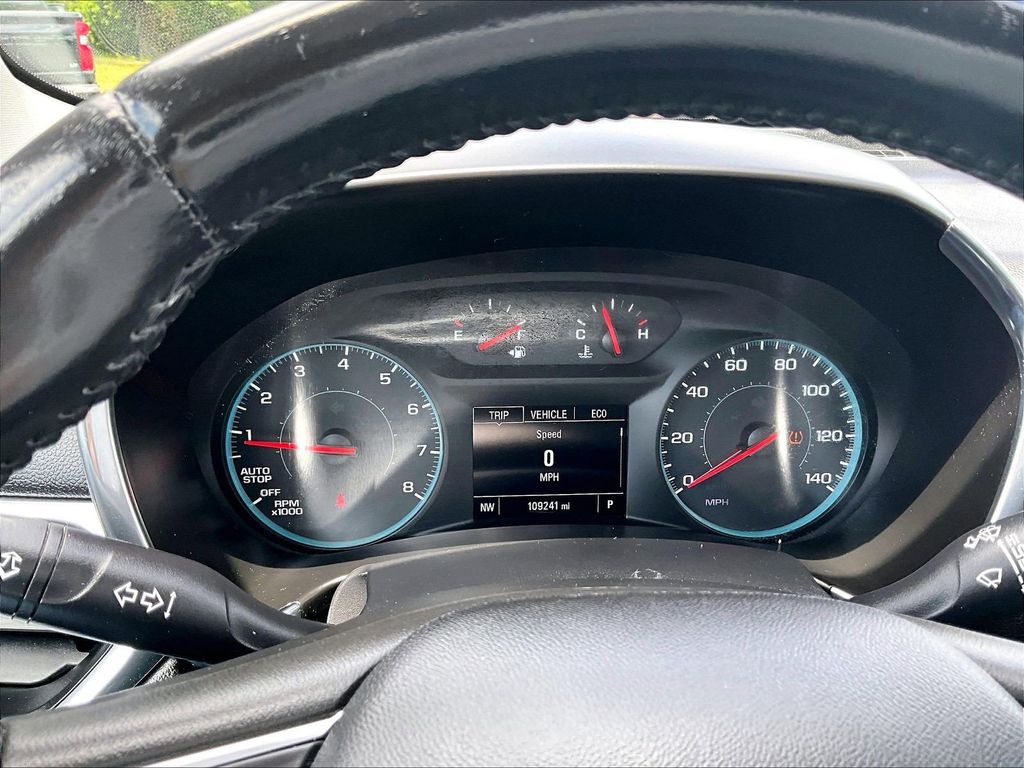 2018 Chevrolet Equinox — photo 25