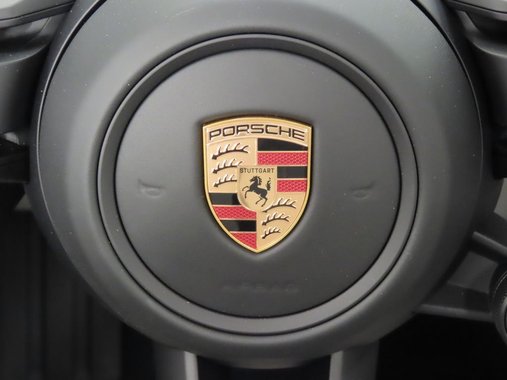 Thumbnail: 2026 Porsche Macan - 22