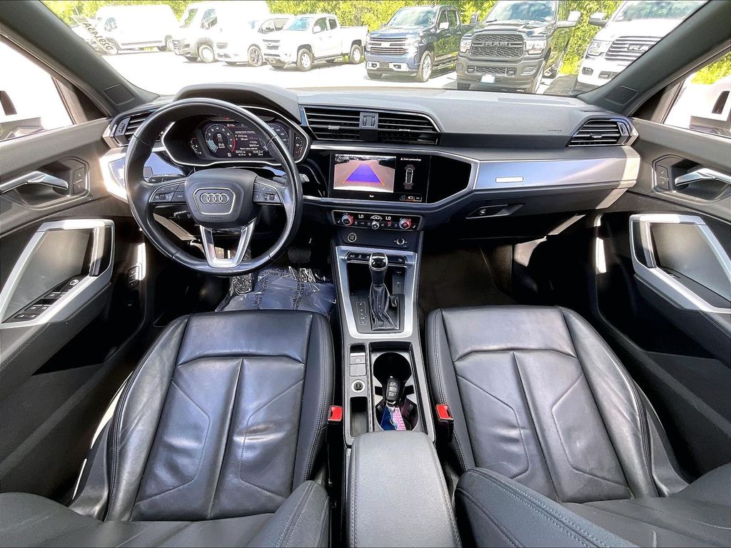 2023 Audi Q3 — photo 20
