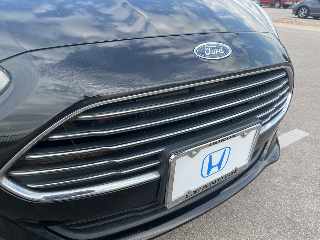 Thumbnail: 2019 Ford Fiesta - 15