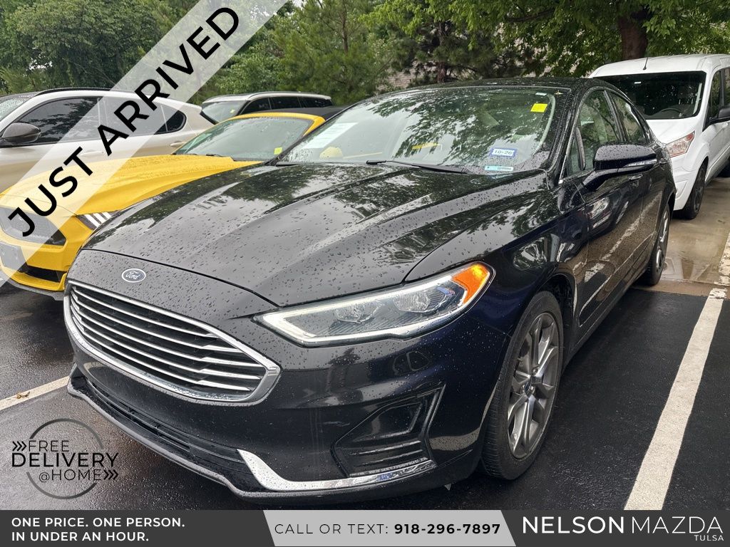 2019 Ford Fusion SEL FWD's photo
