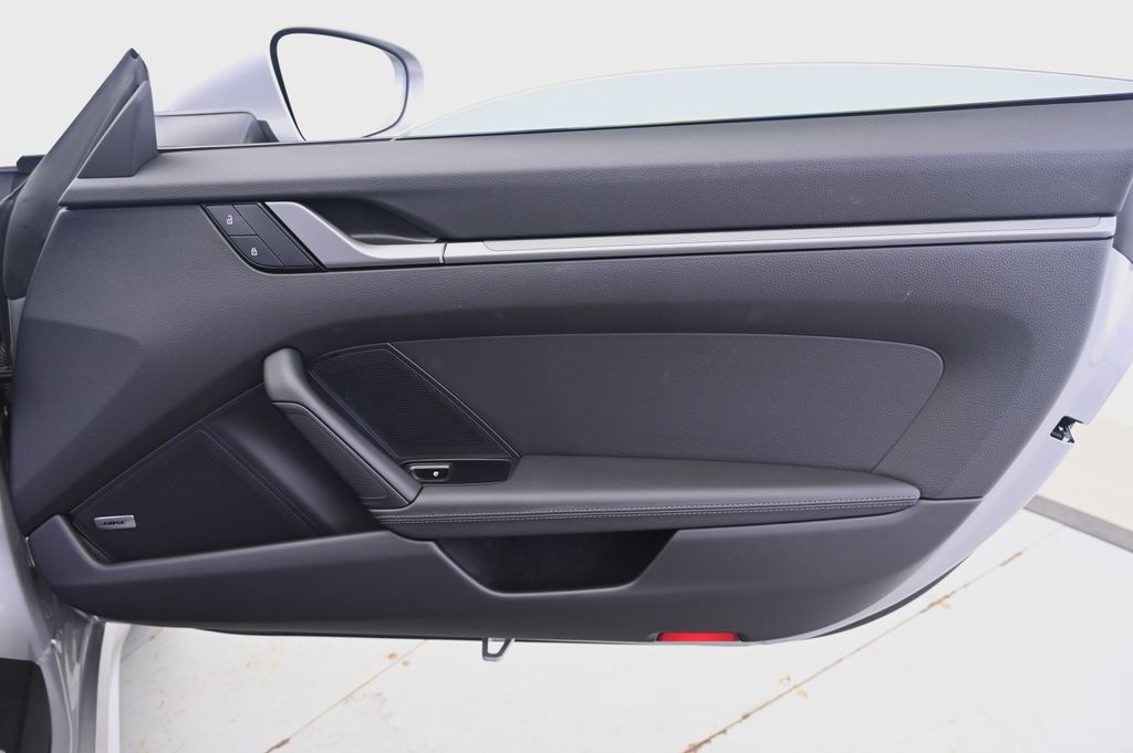 Thumbnail: 2024 Porsche 911 - 16