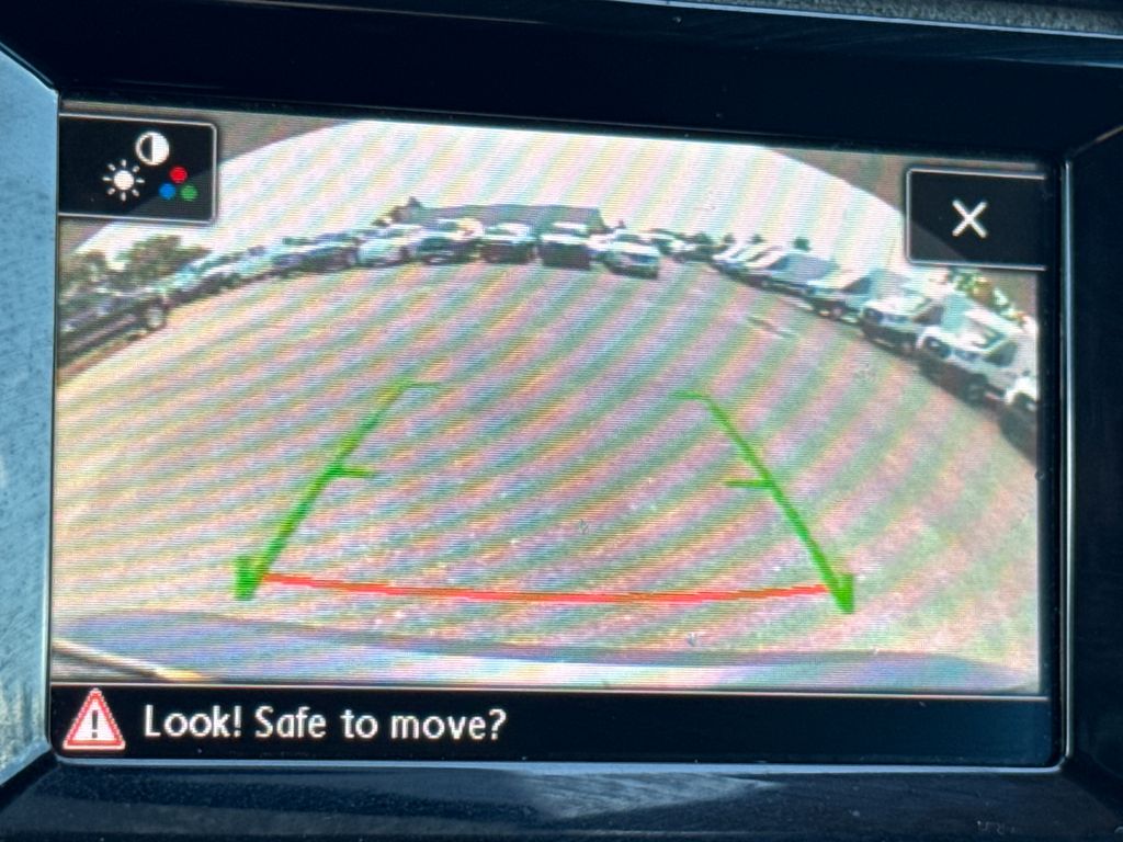 Certified Used 2017 Gray Volkswagen 1.4T S image 17