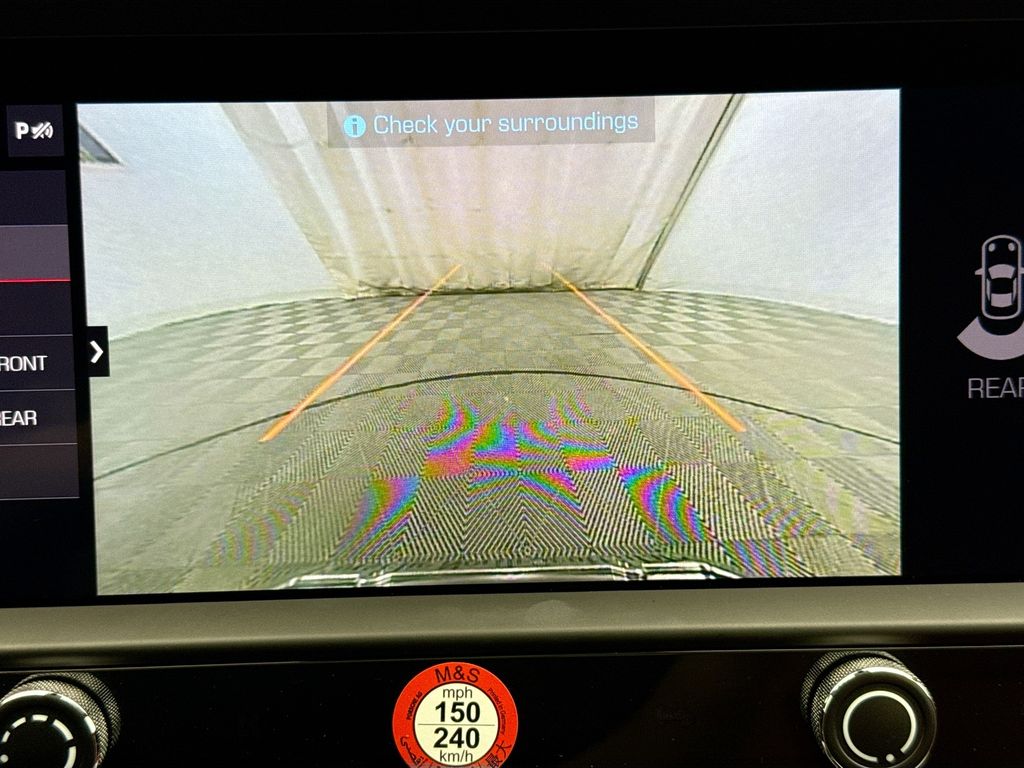 Thumbnail: 2025 Porsche Macan - 18