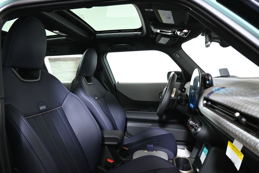 Thumbnail: 2026 MINI Cooper - 21