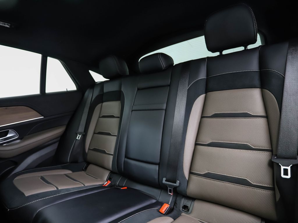 Thumbnail: 2021 Mercedes-Benz GLE - 23