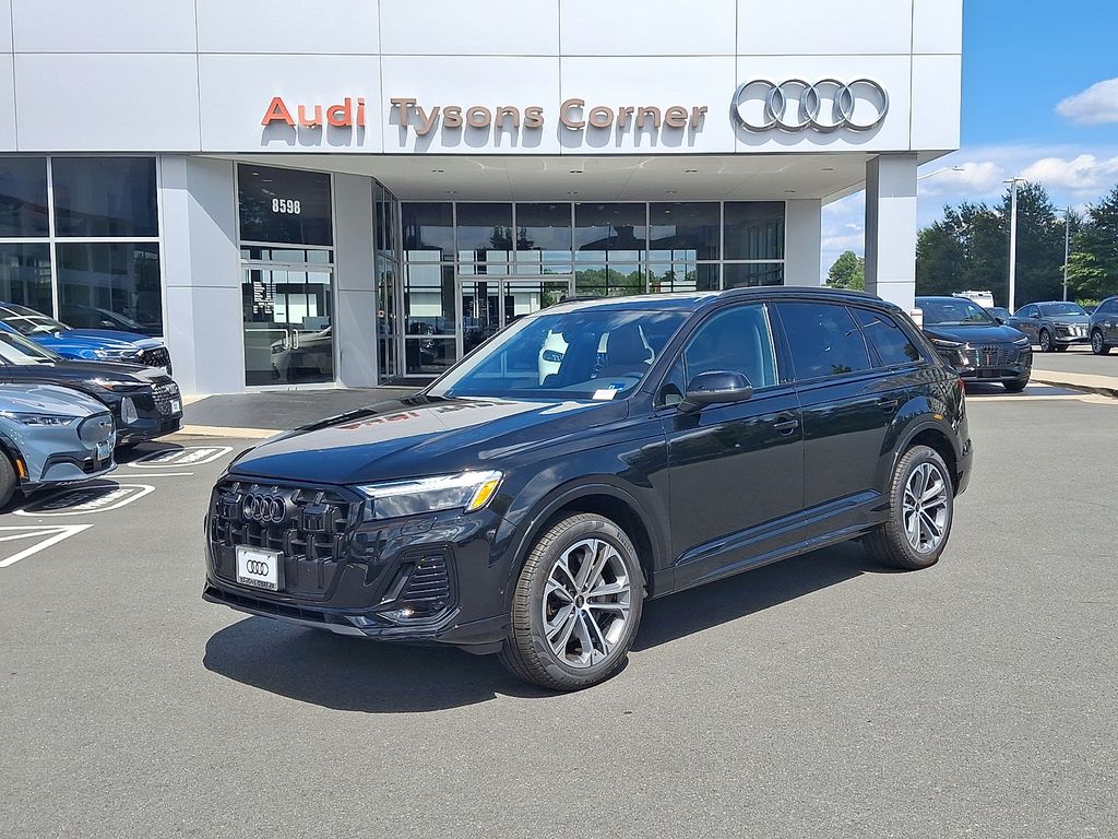 Thumbnail: 2026 Audi Q7 - 1