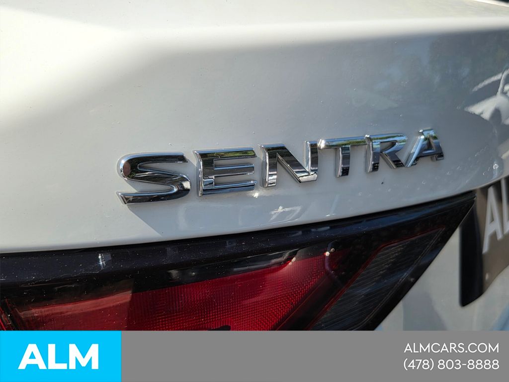 Used 2024 White Nissan SV image 11