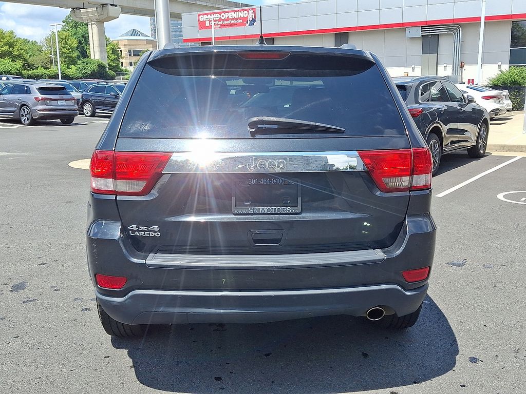 Thumbnail: 2013 Jeep Grand Cherokee - 5