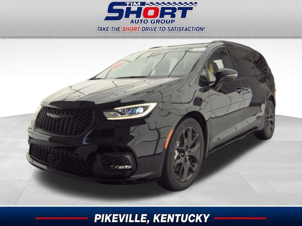 Diamond Black Crystal Pearlcoat 2025 Chrysler Pacifica Limited FWD Minivan Front-Wheel Drive 9-Speed Automatic