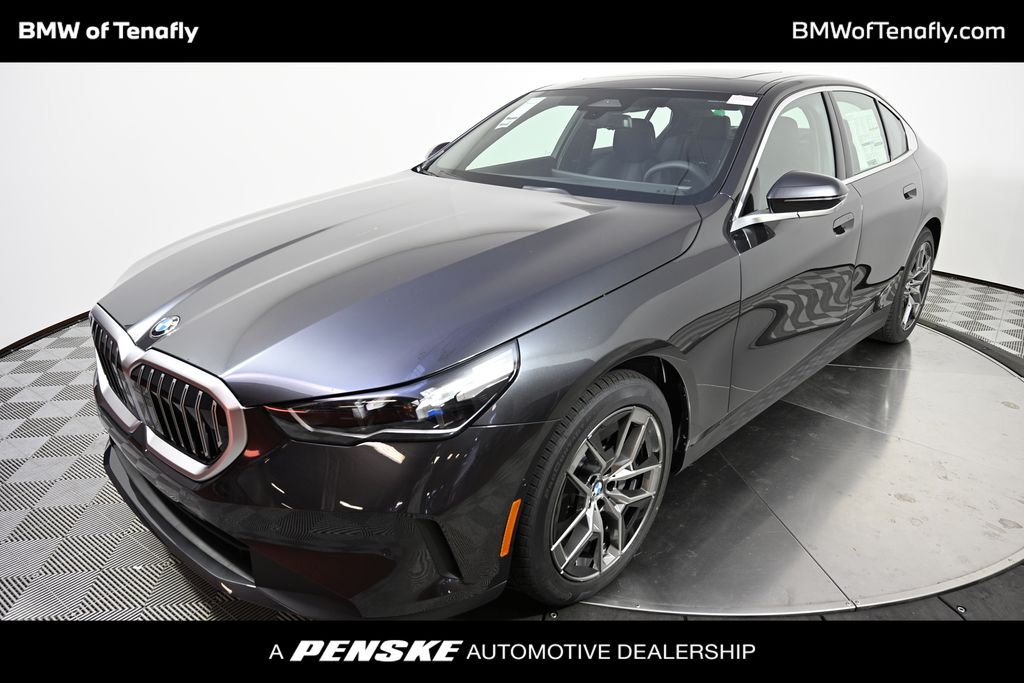 Thumbnail: 2026 BMW 5 Series - 1