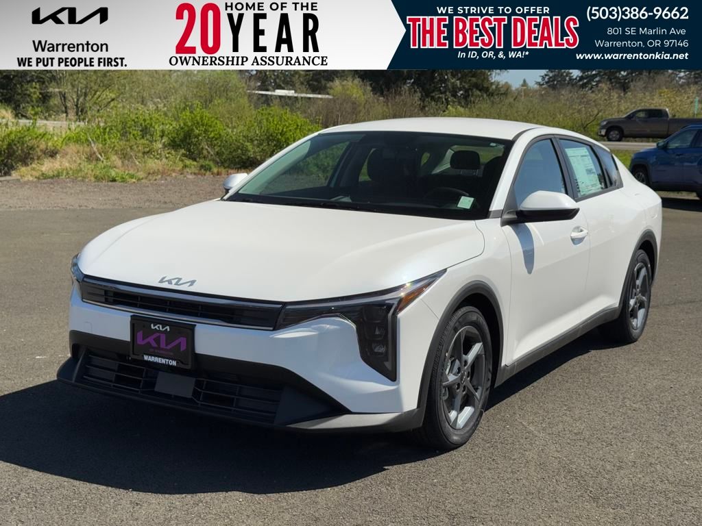 2025 Kia K4 LXS