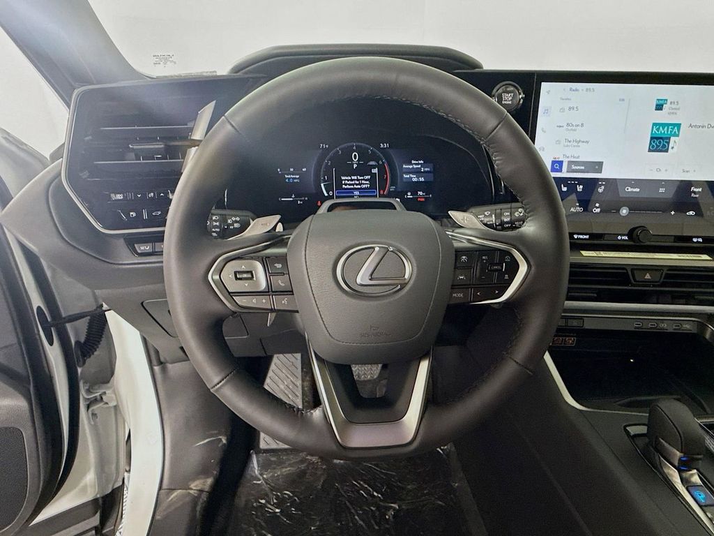 Thumbnail: 2026 Lexus TX - 10