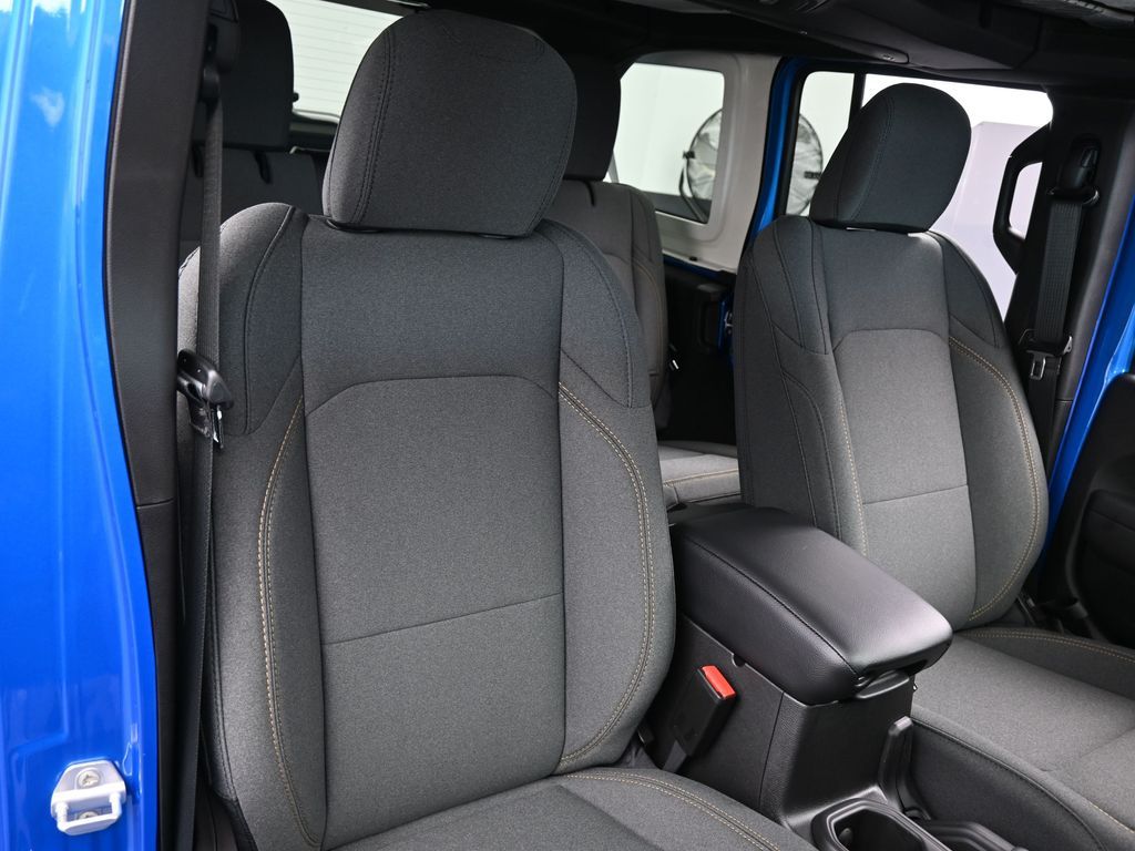 New 2026 Hydro Blue Pearl Coat Jeep Sport image 40