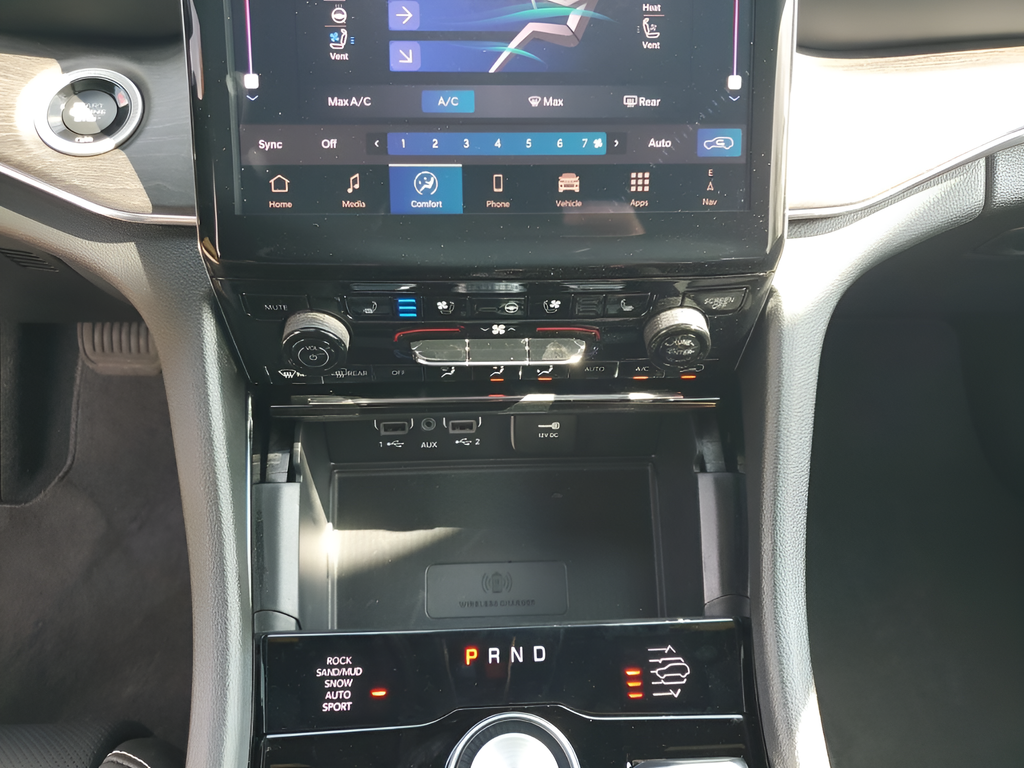 New Car 2025 Jeep Grand Cherokee  Overland For Sale Under $60,000 In Austin, Texas