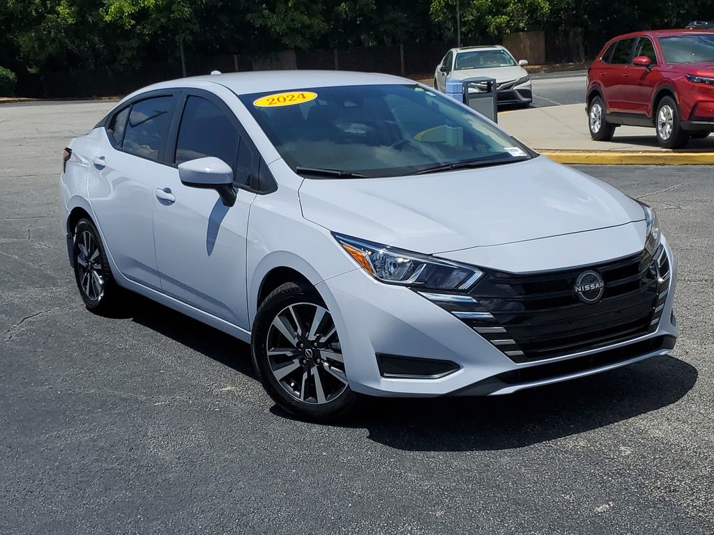 Gray Sky Pearl 2024 Nissan Versa Sedan Front-Wheel Drive Continuously Variable Transmission