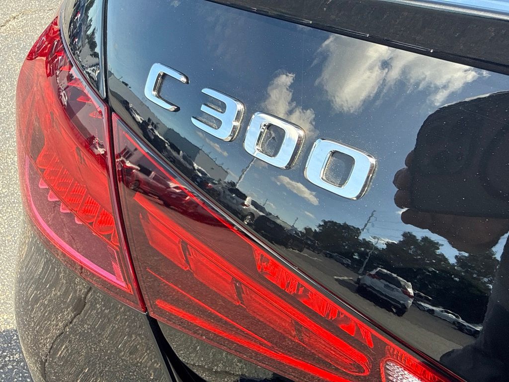 Thumbnail: 2024 Mercedes-Benz C-Class - 9