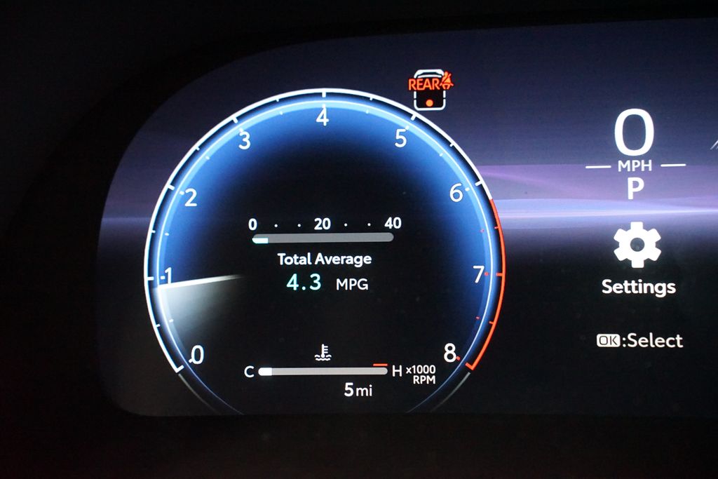 Thumbnail: 2026 Toyota Highlander - 16