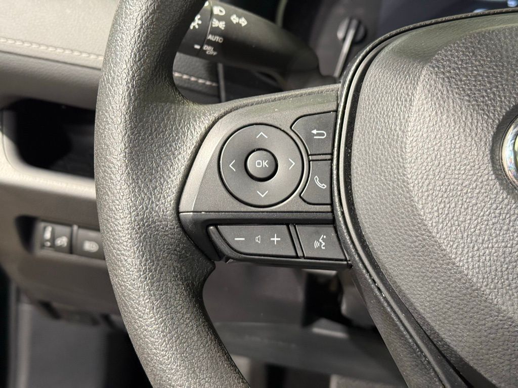 Thumbnail: 2025 Toyota RAV4 - 23