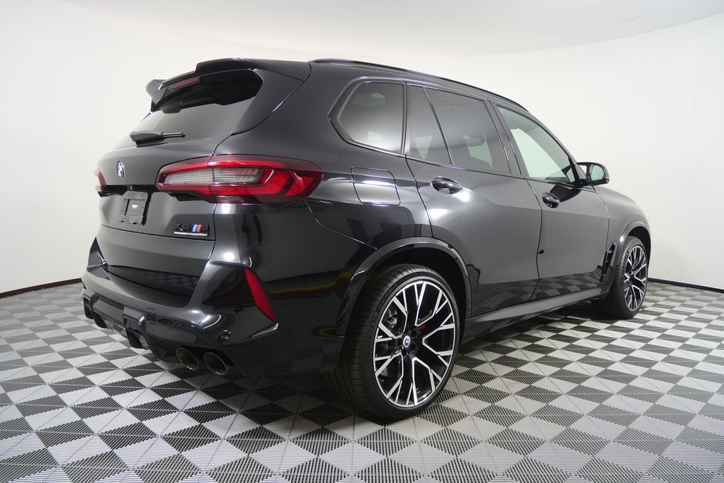 Thumbnail: 2022 BMW X5 - 3