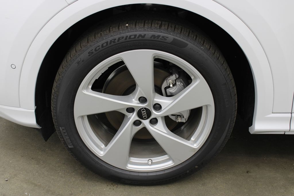 new 2025 Audi Q5 car, priced at $57,114