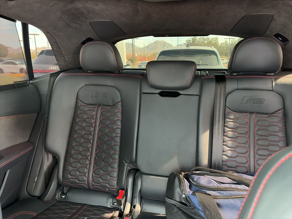 Thumbnail: 2021 Audi RS Q8 - 9