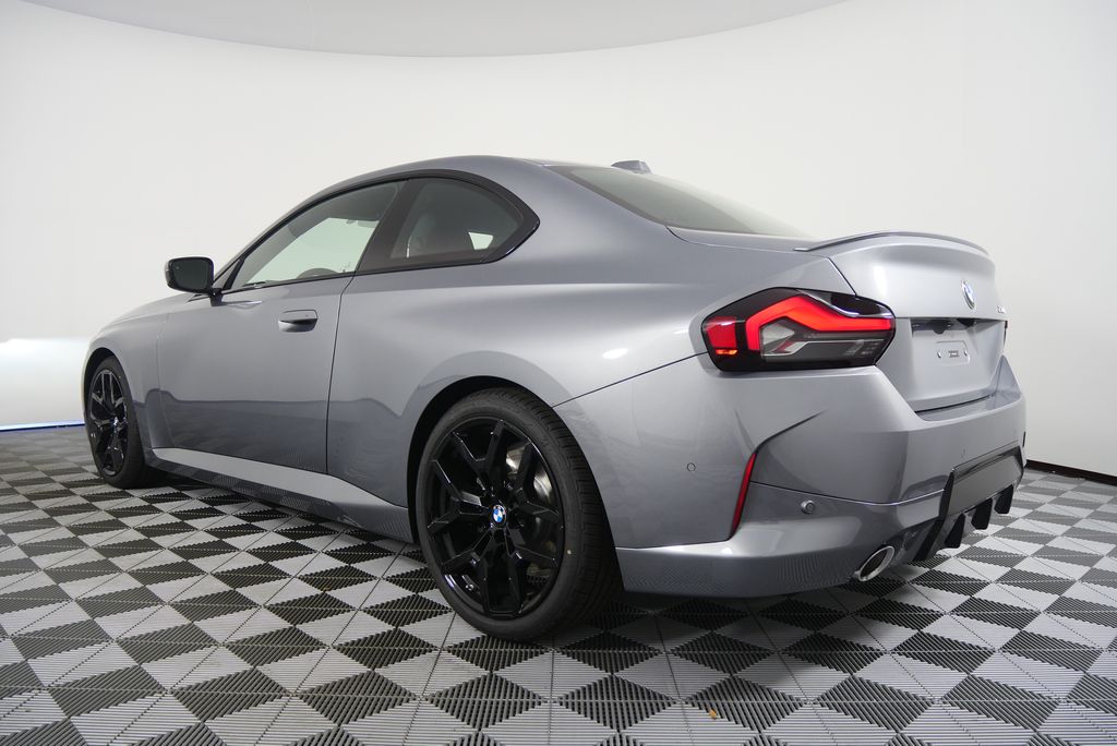 Thumbnail: 2026 BMW 2 Series - 5