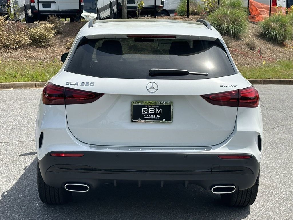 2024 Mercedes-Benz GLA GLA 250 5