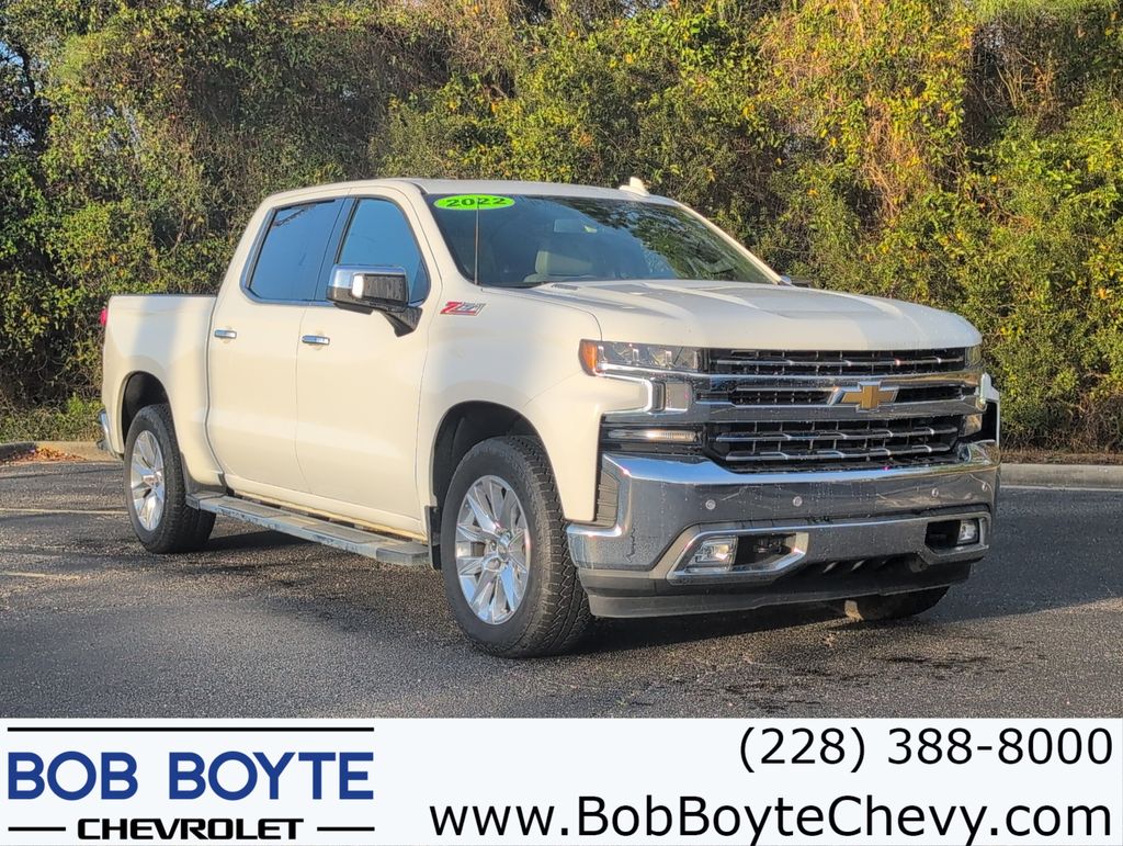 2022 Chevrolet Silverado 1500 LTZ Crew Cab 4WD