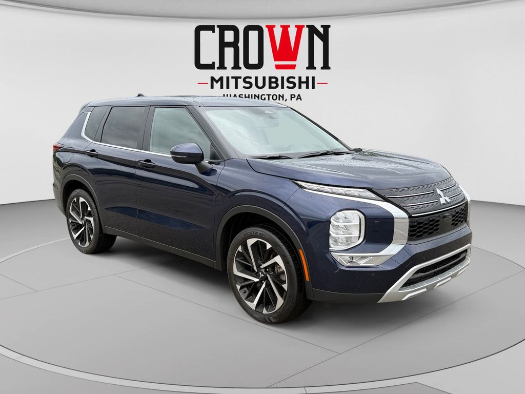  2024 Mitsubishi Outlander SE S-AWC   