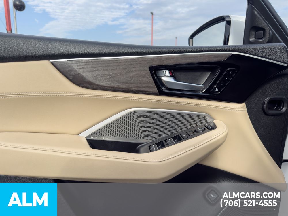 Used 2024 Platinum White Pearl Acura Advance image 10