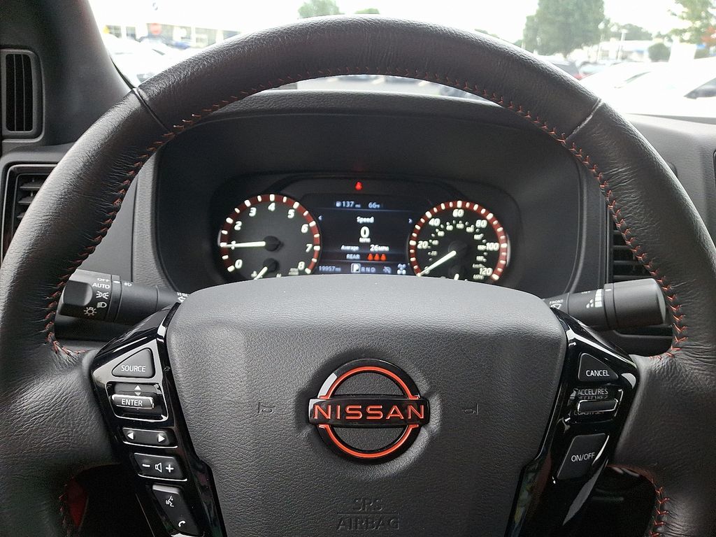 Thumbnail: 2024 Nissan Frontier - 19