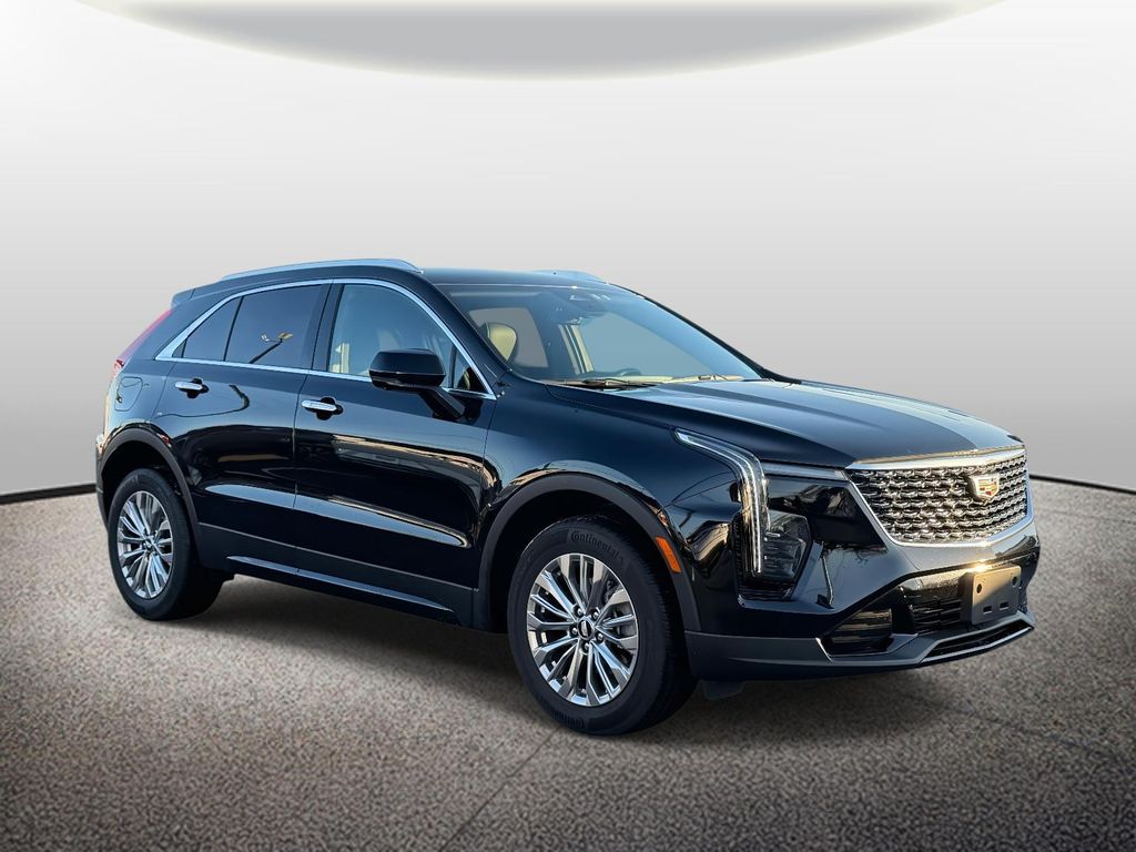 2025 Cadillac XT4 Premium Luxury FWD