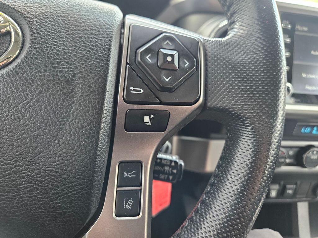 2021 Toyota Tacoma SR5 19