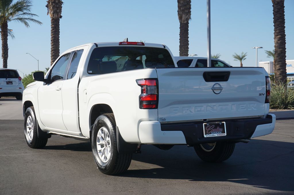 2024 Nissan Frontier SV 3