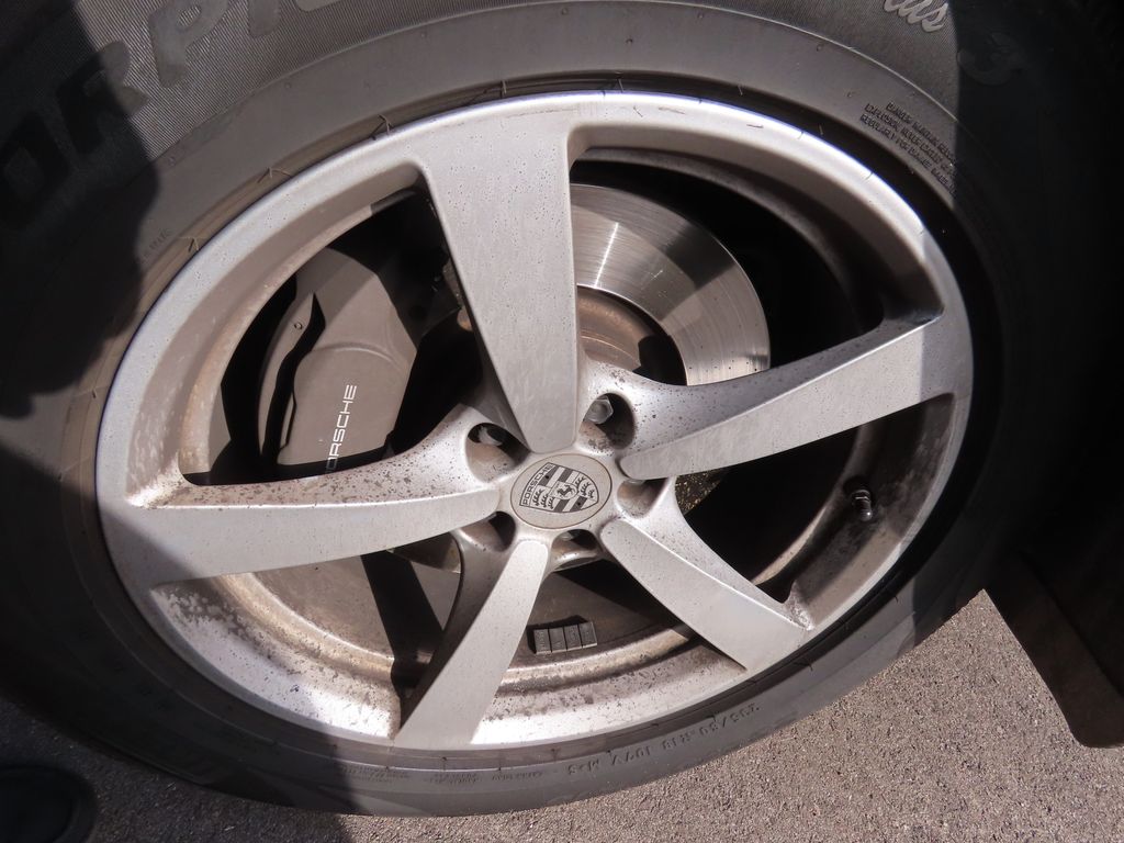 Thumbnail: 2017 Porsche Macan - 18