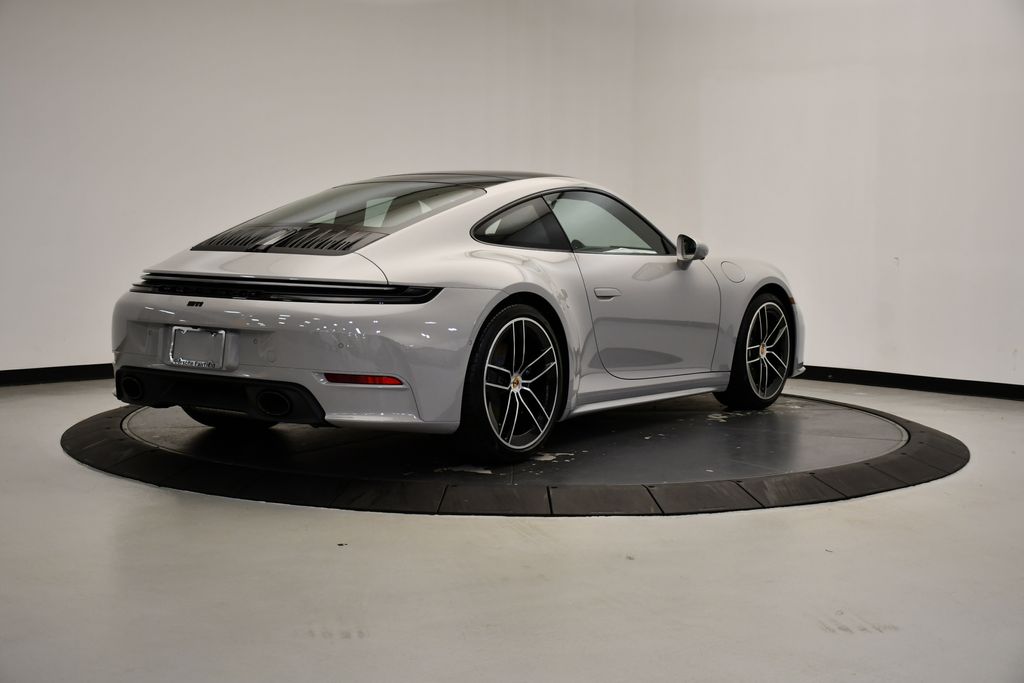 2026 Porsche 911 - Photo 7