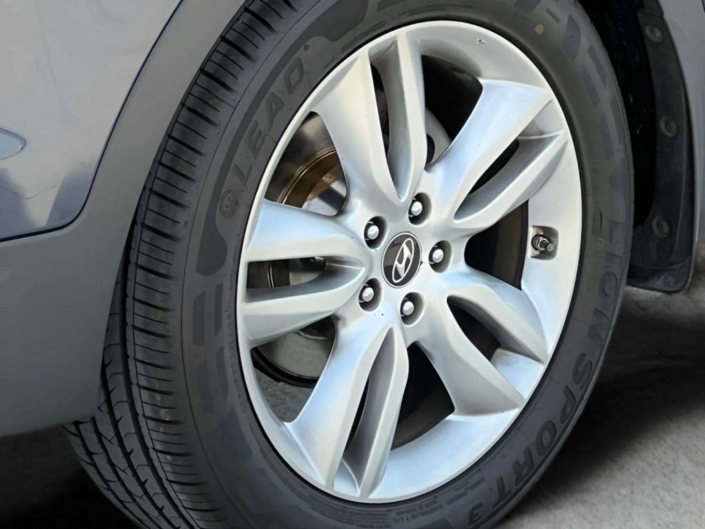 2013 Hyundai Santa Fe Sport #34