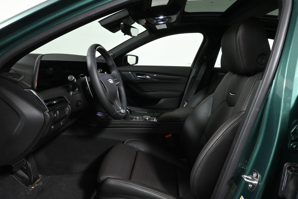 Thumbnail: 2026 Cadillac CT5 - 3