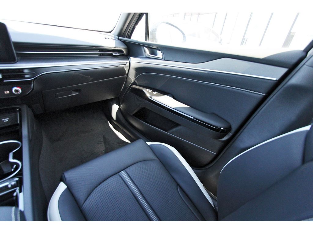 New 2026 Kia K5 Sedan