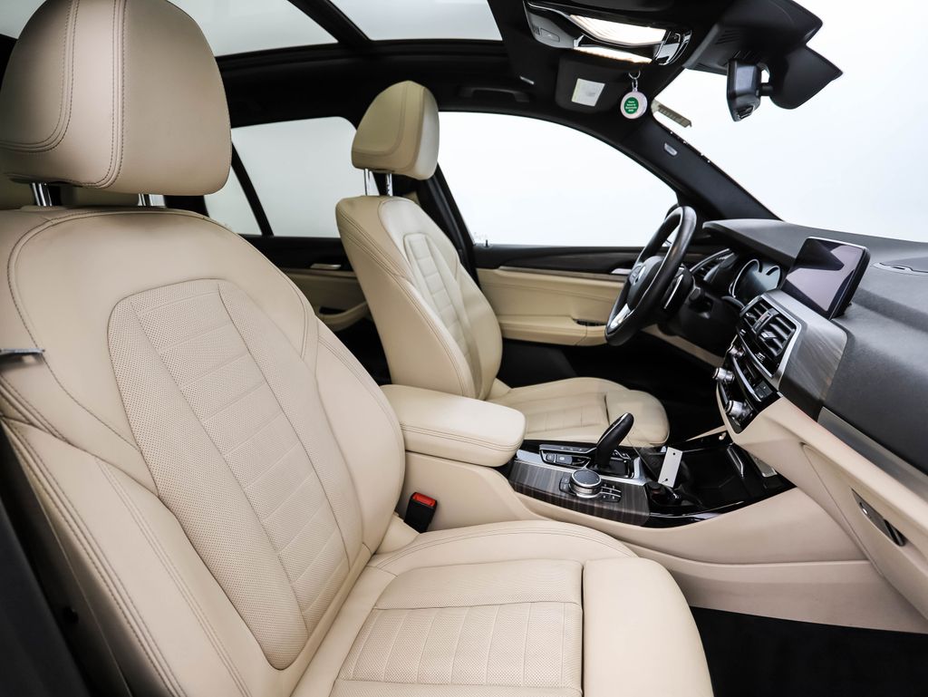 Thumbnail: 2019 BMW X3 - 31