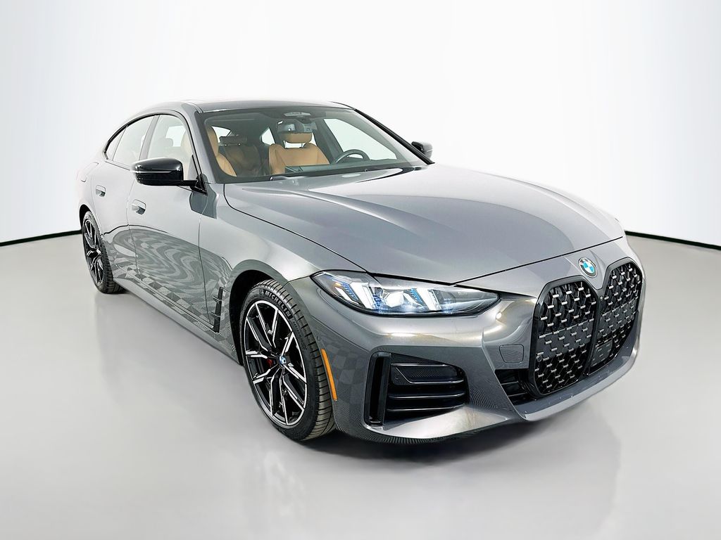 Thumbnail: 2025 BMW 4 Series - 3