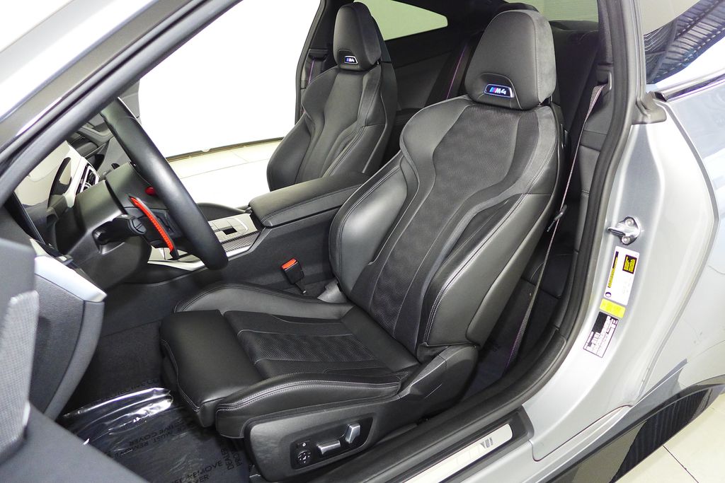 Thumbnail: 2024 BMW M4 - 22